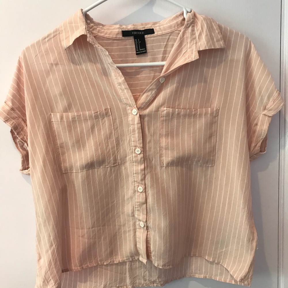 Cute Peach Flowy Collared Top